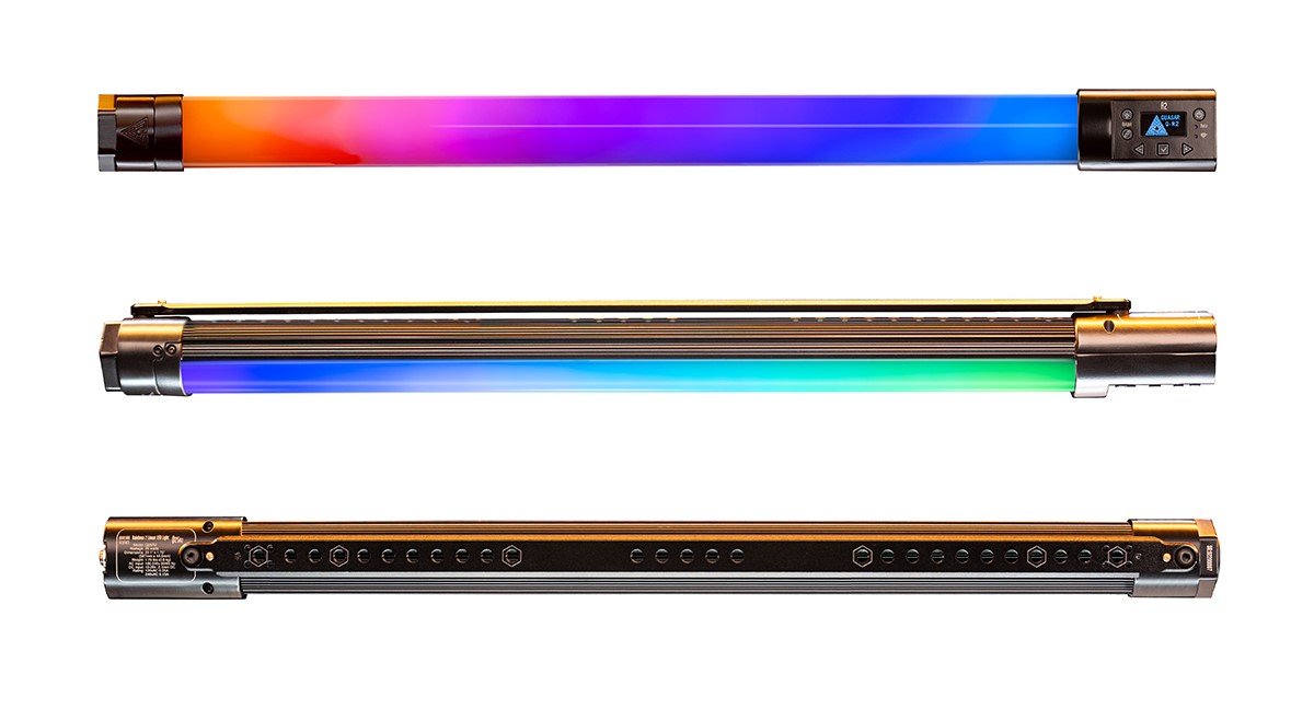 Quasar Science Rainbow 2 Linear RGBX LED Lamp with Ossium Mounting System 2FT WITH US POWER CORD