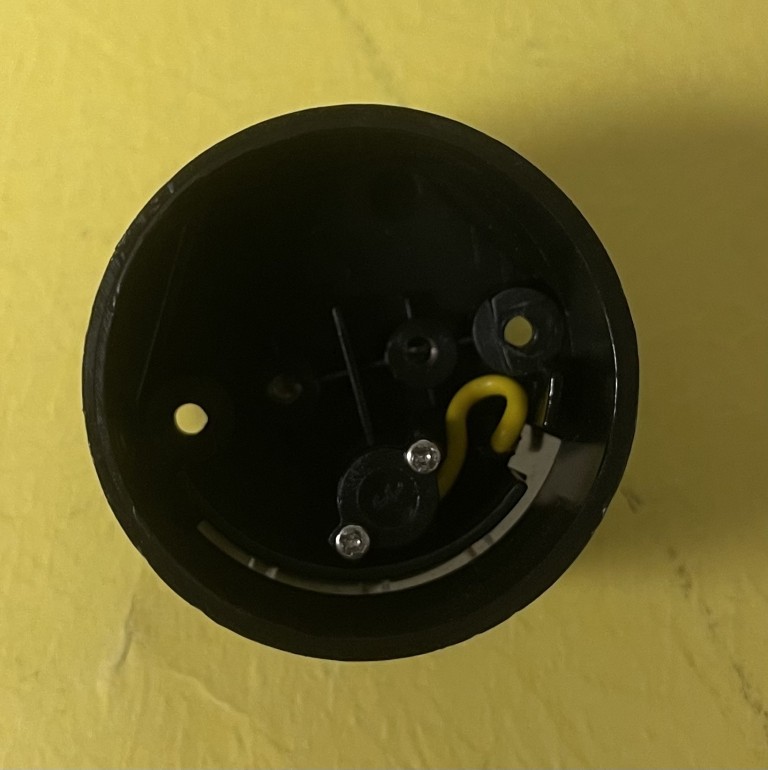 Q25XG END CAP WITH PINS